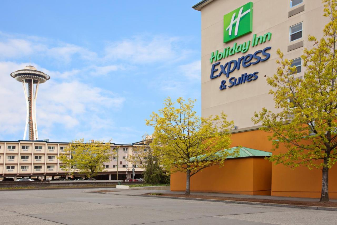 Holiday Inn Express & Suites Seattle - City Center Exterior photo